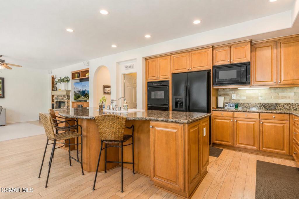 5405 Sunlight Street Property Photo 4