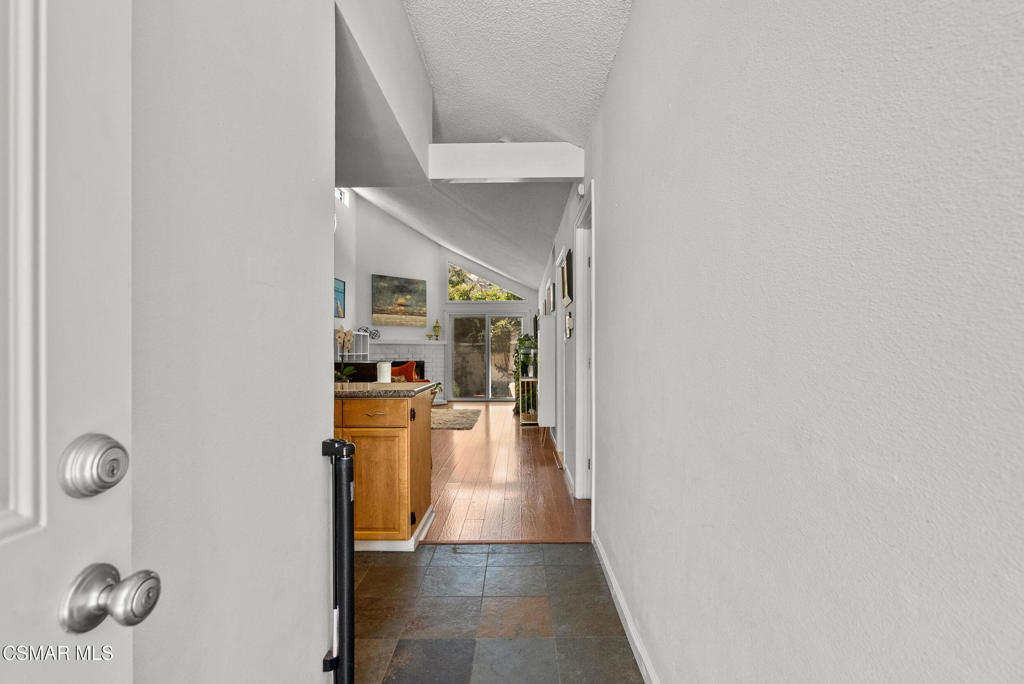 6408 Katherine Road D Property Photo 3