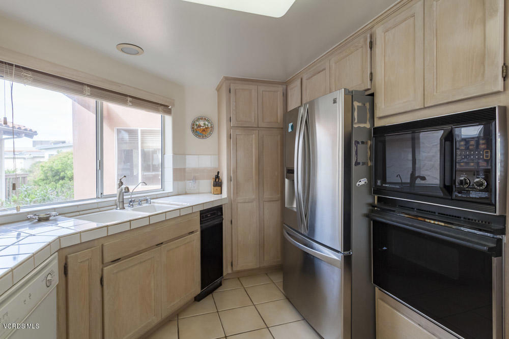 1201 Cornwall Lane Property Photo 11