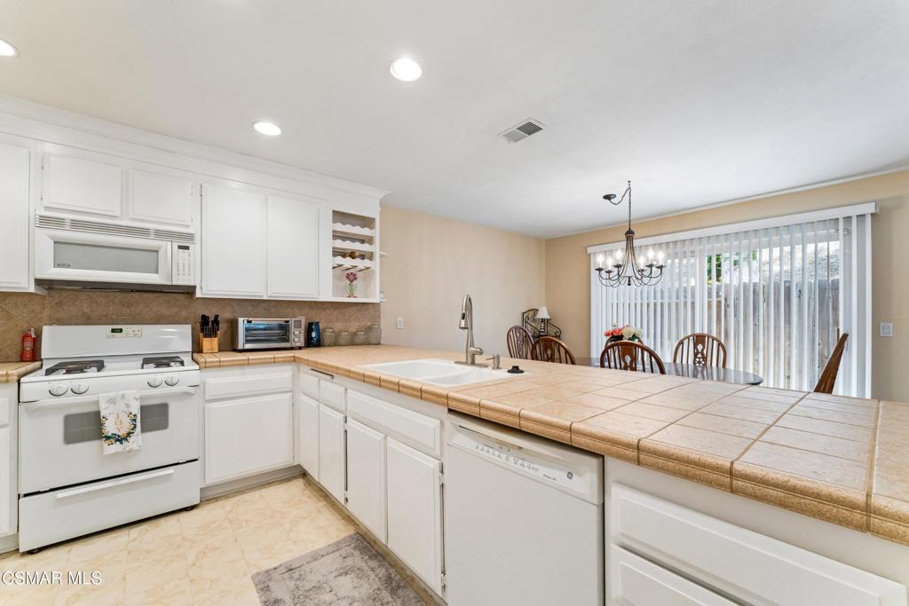 5761 Cochran Street Property Photo 5
