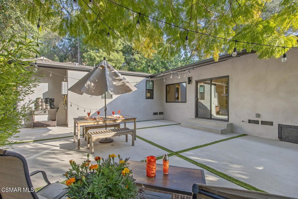 4430 Natoma Avenue Property Photo 45