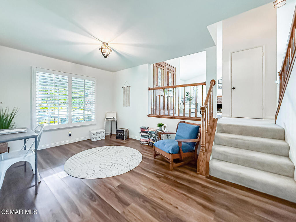 393 Larcom Street Property Photo 10