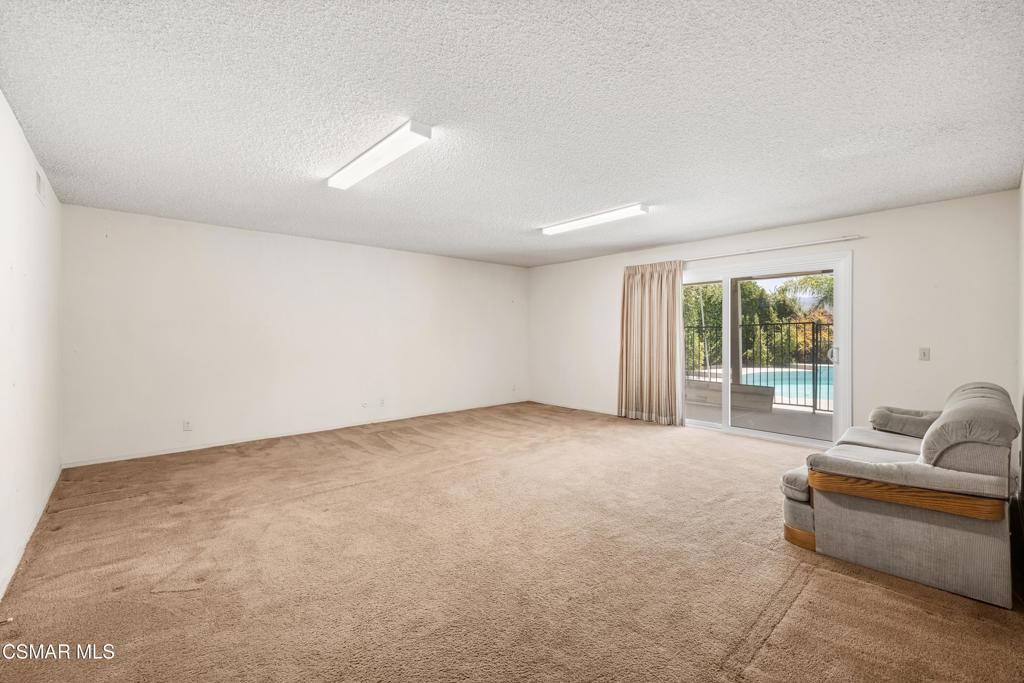 60 Taxco Court Property Photo 9