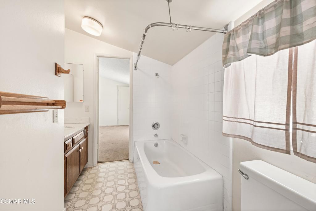 60 Taxco Court Property Photo 25