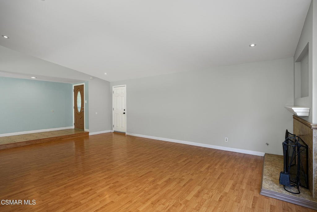 2482 Gayle Place Property Photo 6