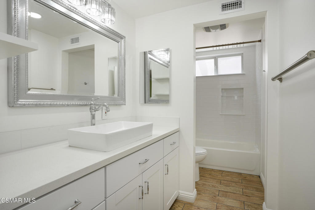 2482 Gayle Place Property Photo 29