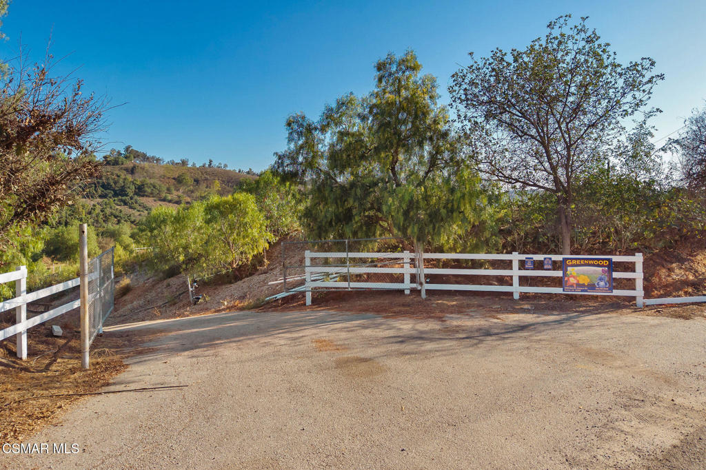 8000 Balcom Canyon Road Property Photo 7