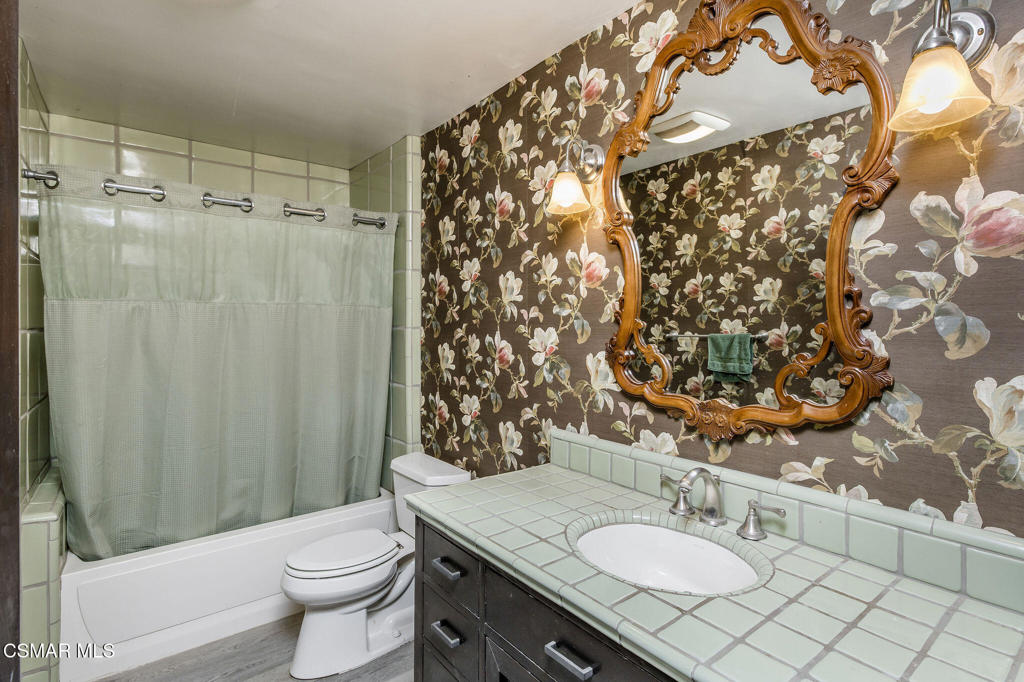 8000 Balcom Canyon Road Property Photo 24