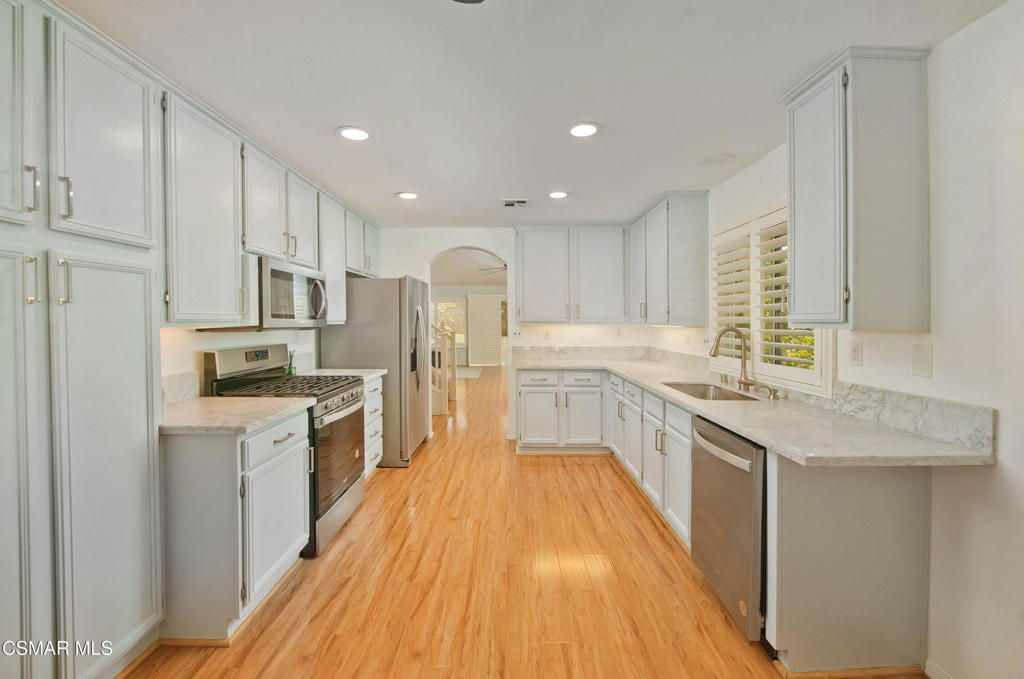 2040 Freesia Avenue Property Photo 10