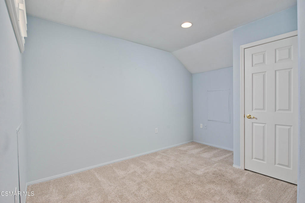 2040 Freesia Avenue Property Photo 16