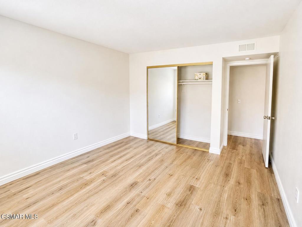 32355 Saddle Mountain Drive Property Photo 14