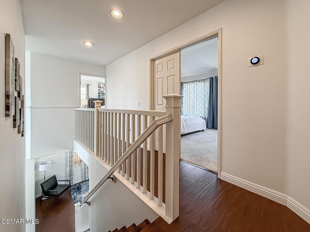 2710 Titania Place Property Photo 25