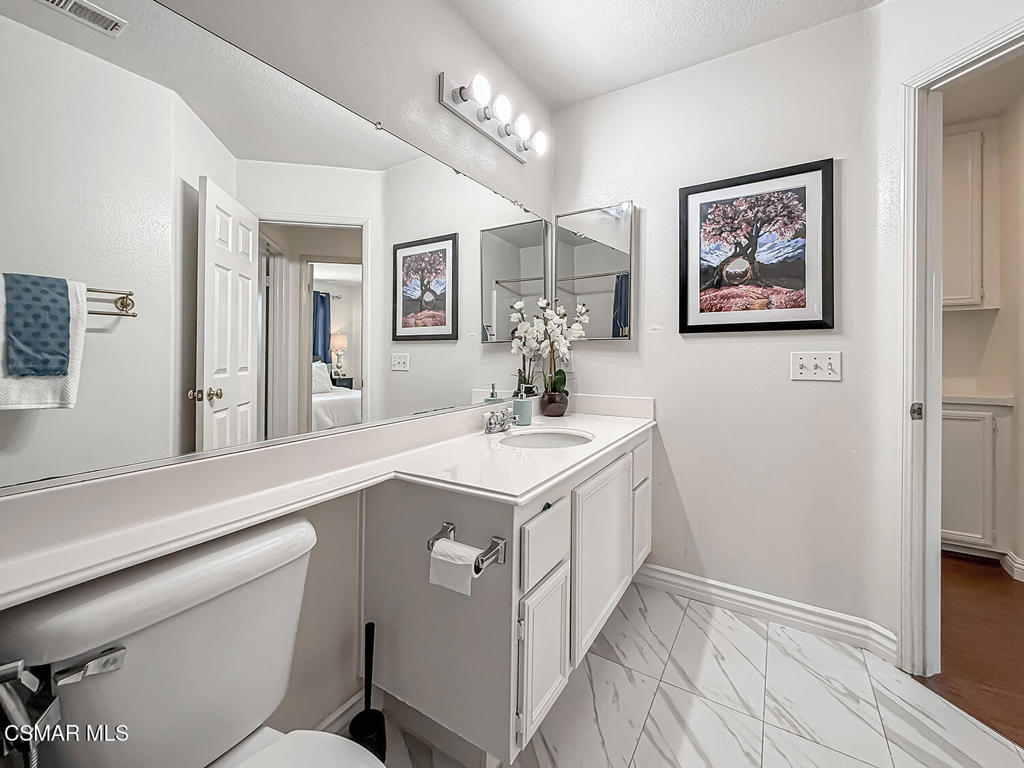 2710 Titania Place Property Photo 42