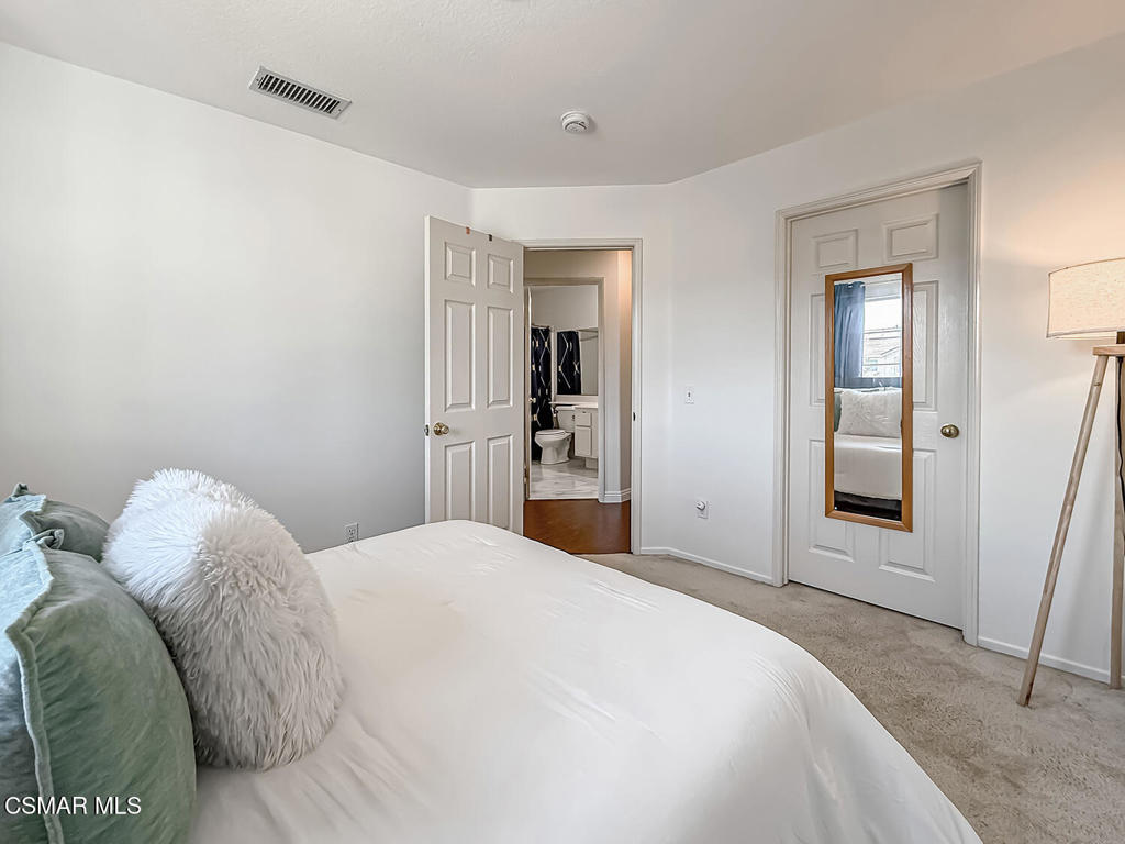 2710 Titania Place Property Photo 45
