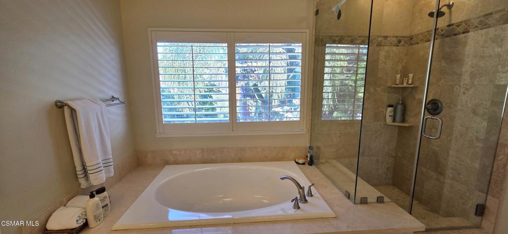 2792 Sandhurst Avenue Property Photo 19