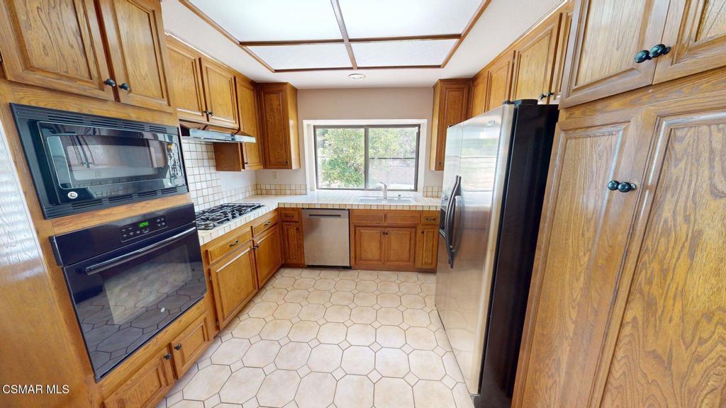 3630 Raincloud Court Property Photo 7