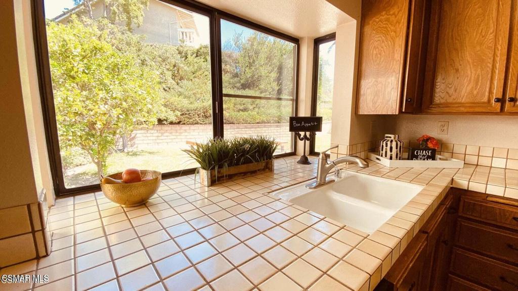 3630 Raincloud Court Property Photo 18