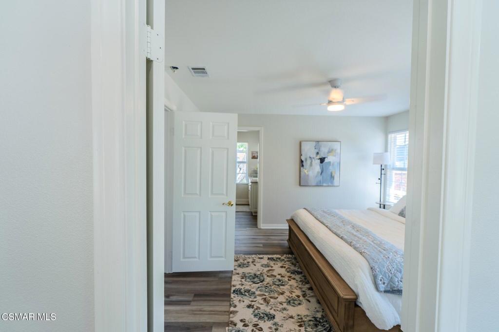 4475 Barnard Street Property Photo 14