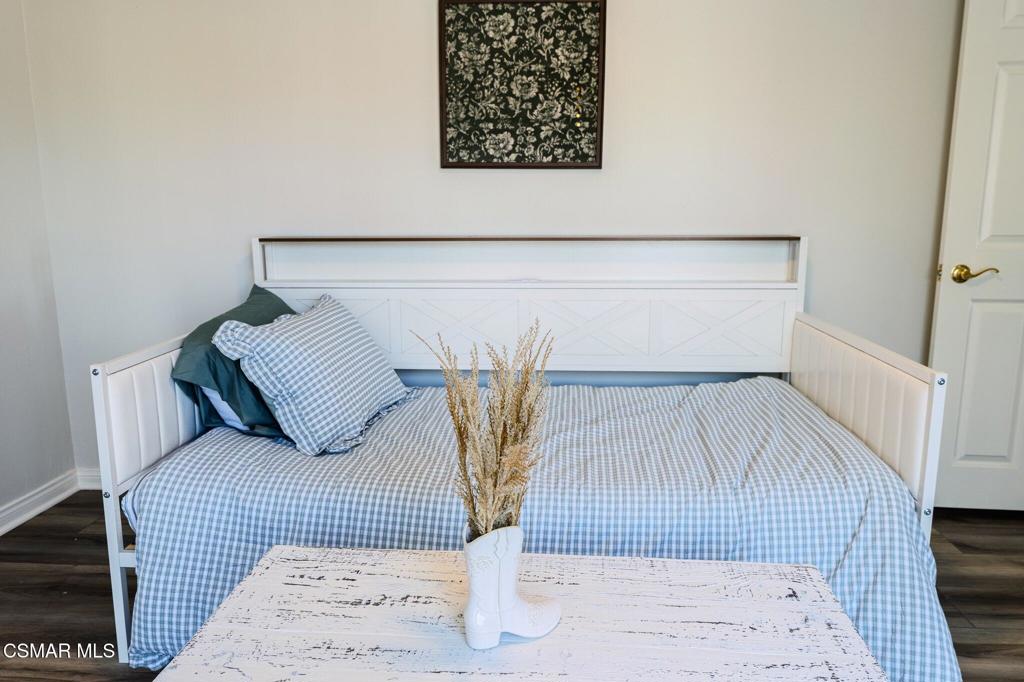 4475 Barnard Street Property Photo 26