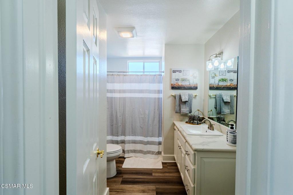 4475 Barnard Street Property Photo 30