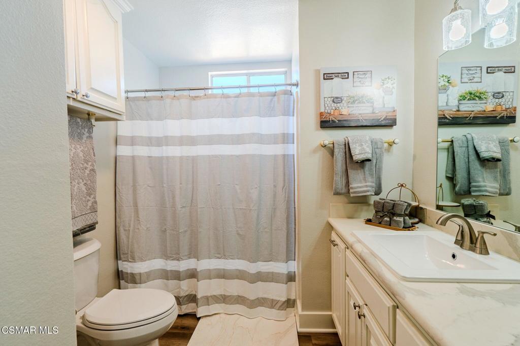 4475 Barnard Street Property Photo 31