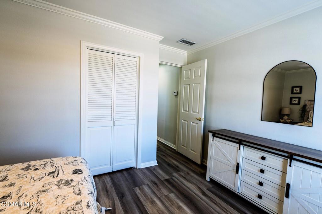 4475 Barnard Street Property Photo 38