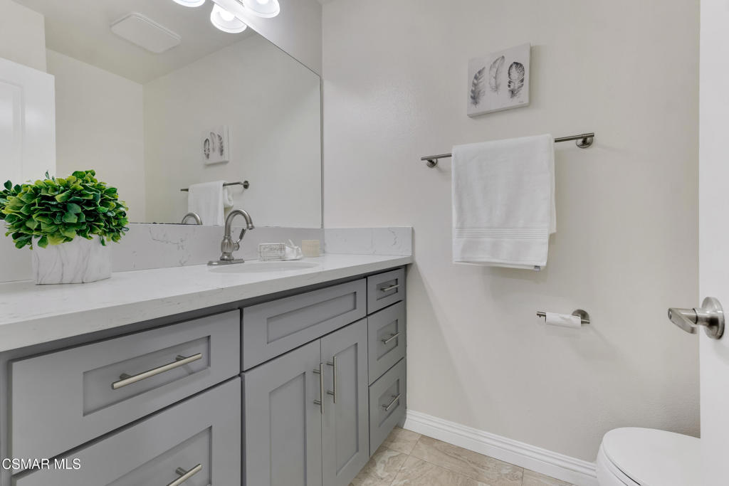 26378 W Plata Lane Property Photo 11
