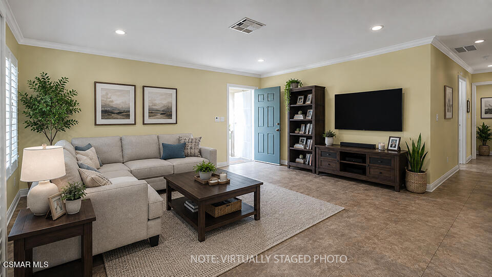6501 Vanalden Avenue 6 Property Photo 6