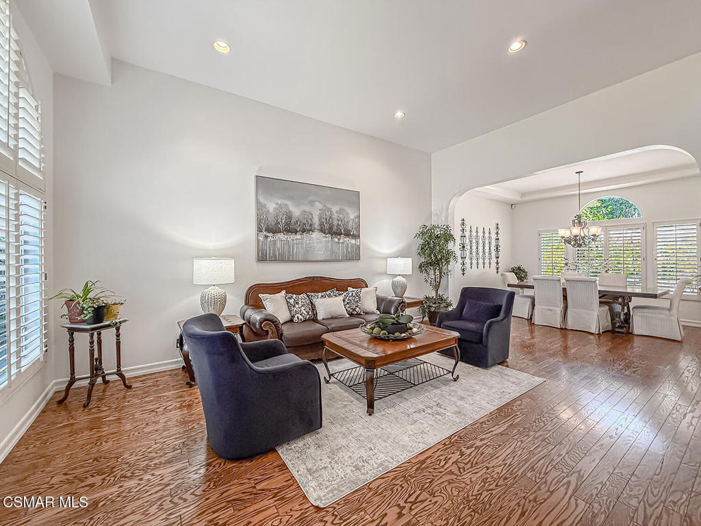 667 Azure Hills Drive Property Photo 9