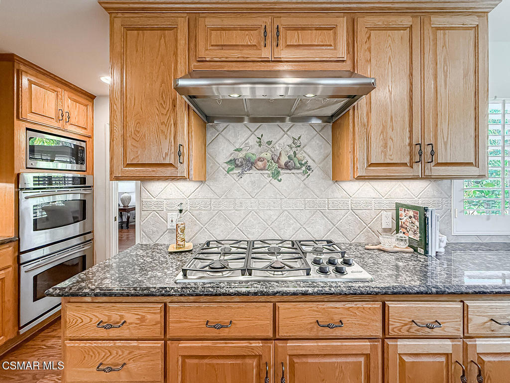667 Azure Hills Drive Property Photo 14