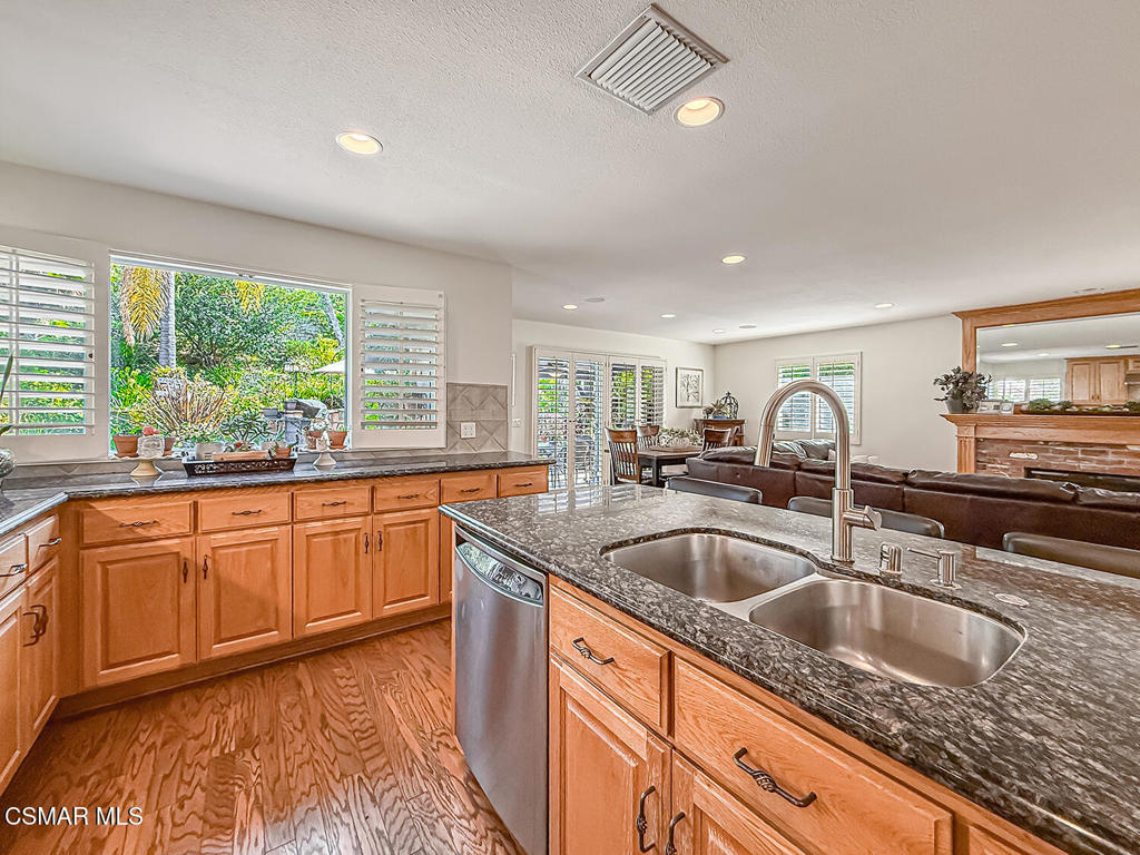 667 Azure Hills Drive Property Photo 15