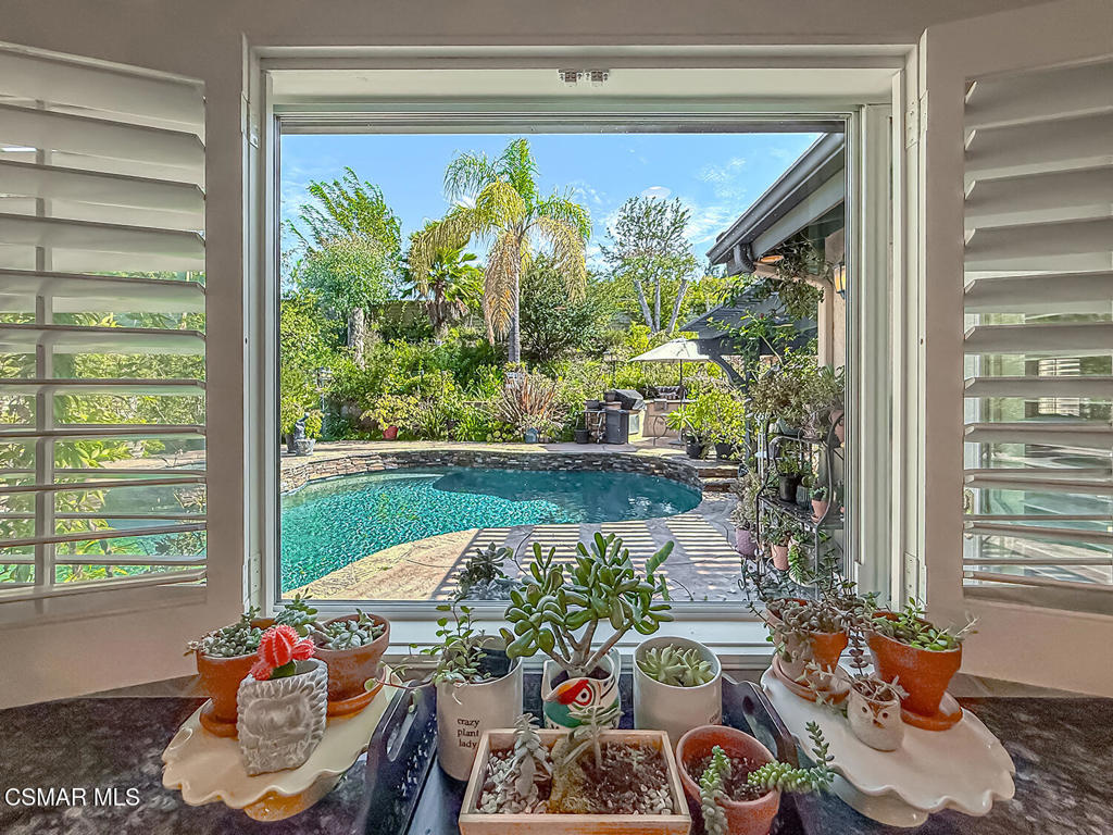 667 Azure Hills Drive Property Photo 16