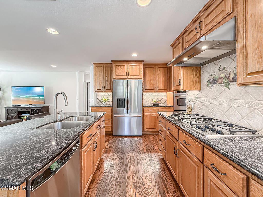 667 Azure Hills Drive Property Photo 17