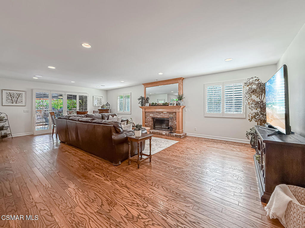 667 Azure Hills Drive Property Photo 22
