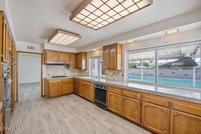 1558 Dover Avenue Property Photo 14