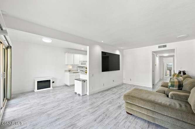 1218 Landsburn Circle Property Photo 14