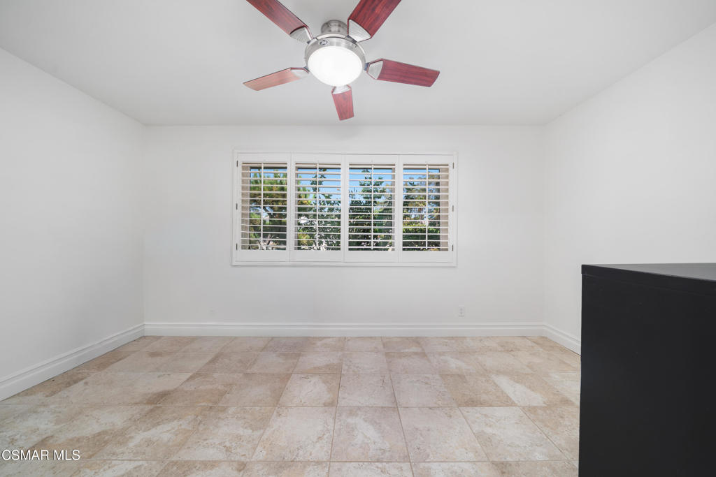 587 Calle Sequoia Property Photo 49