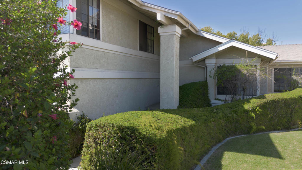 11519 Wildflower Court Property Photo 4