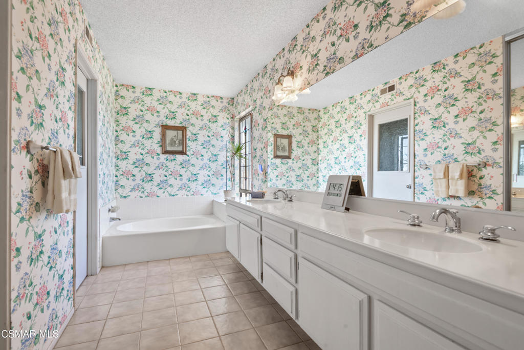 11519 Wildflower Court Property Photo 16