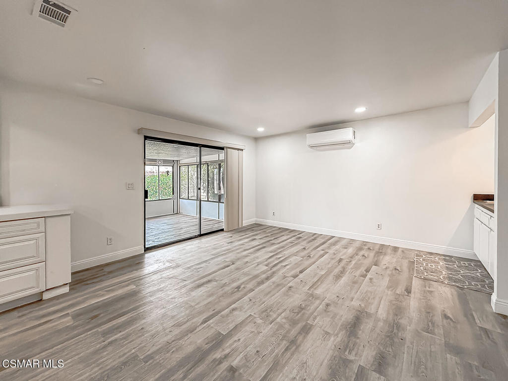 831 Catlin Street Property Photo 11