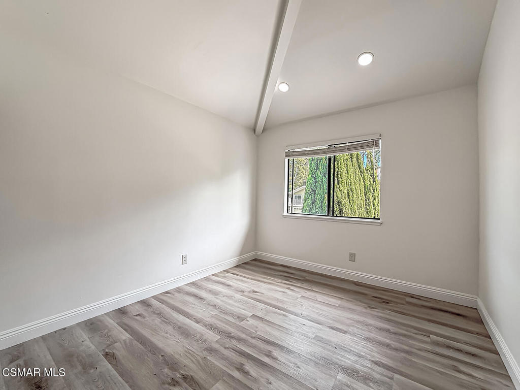 831 Catlin Street Property Photo 30