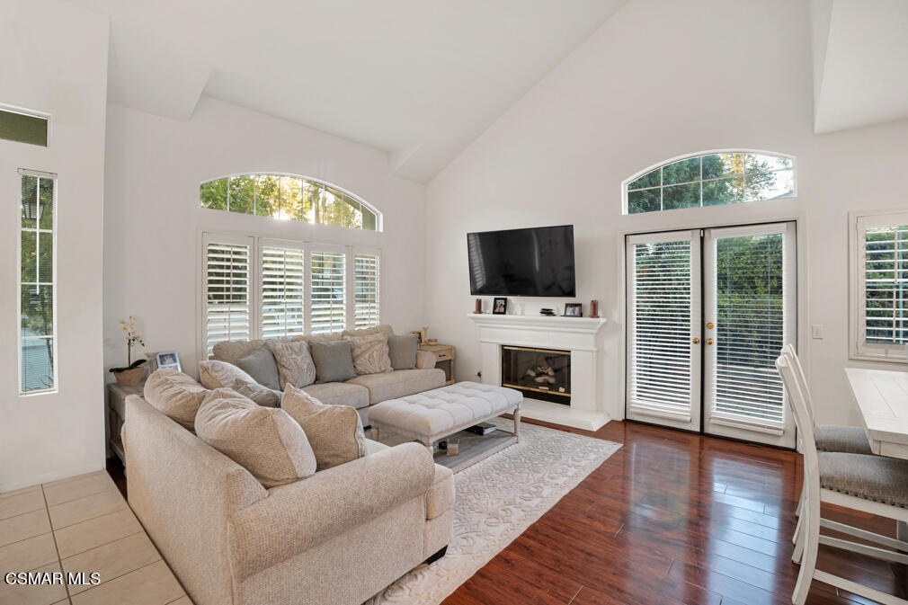 588 Monteleone Avenue Property Photo 6
