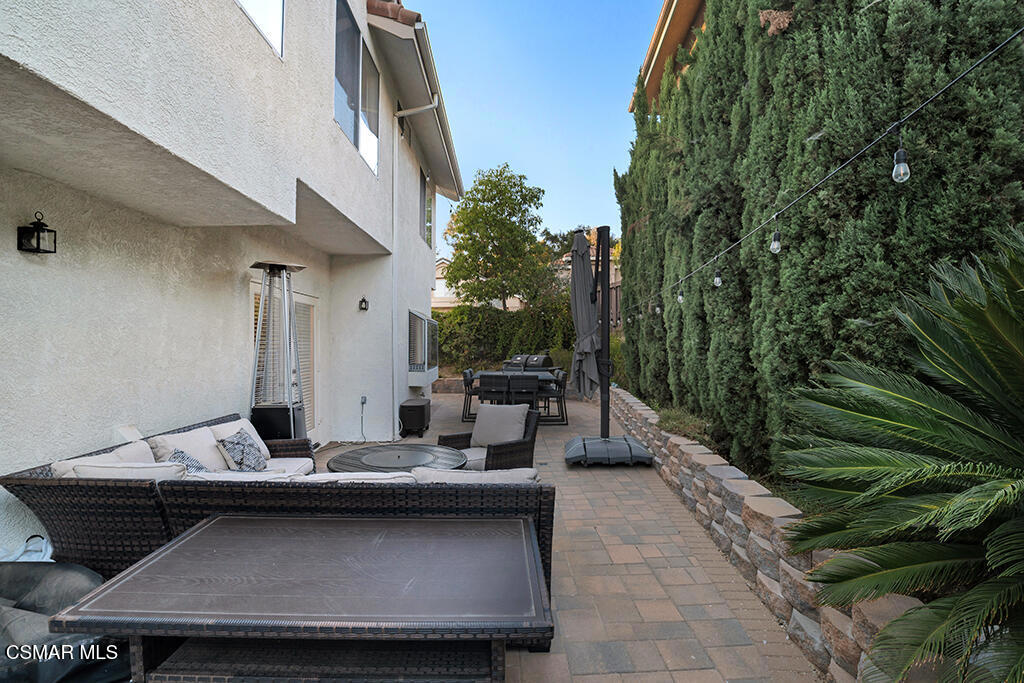 588 Monteleone Avenue Property Photo 29