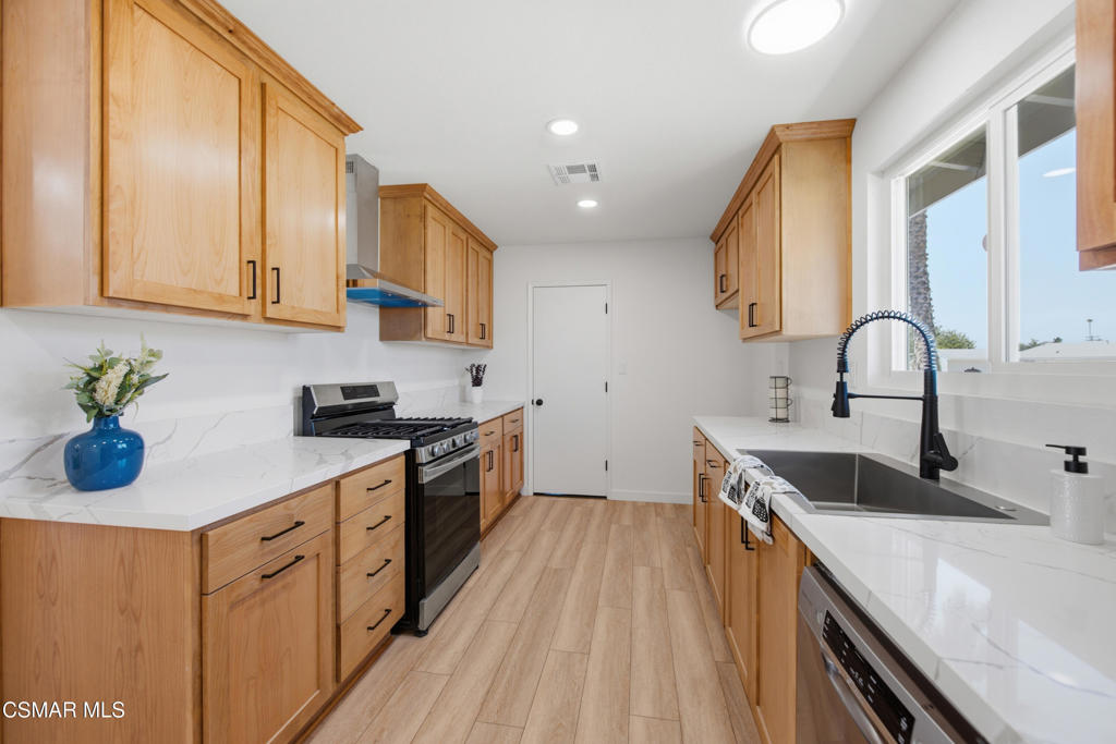 1634 Arcane Street Property Photo 6