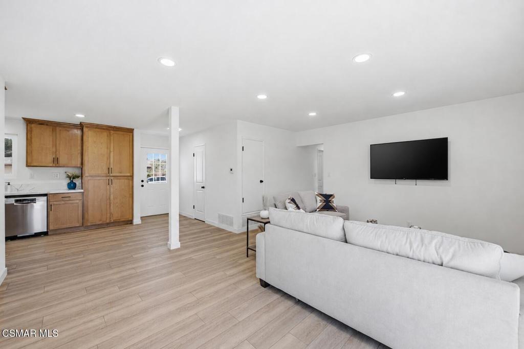 1634 Arcane Street Property Photo 11