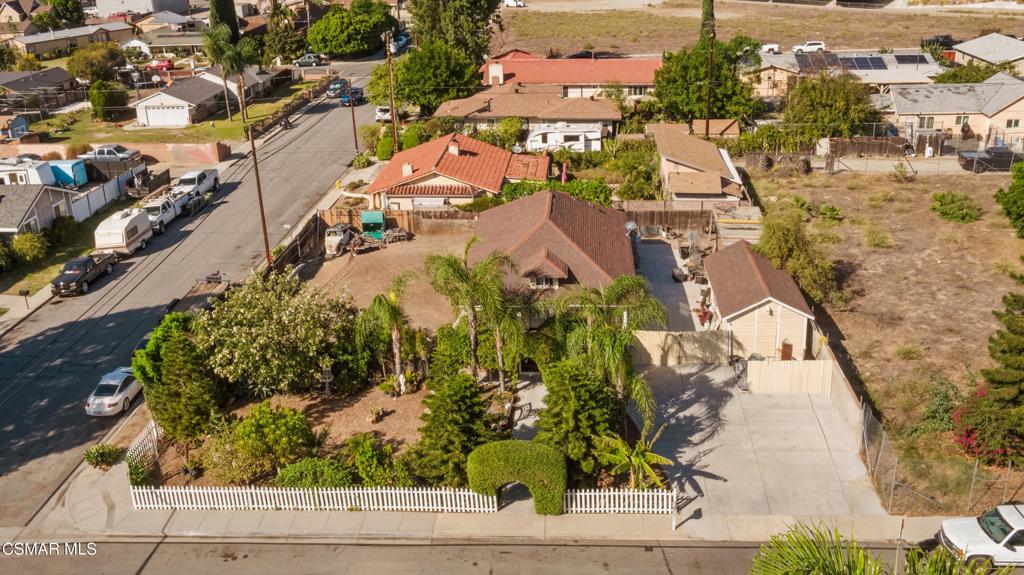 923 Pacific Avenue Property Photo 3