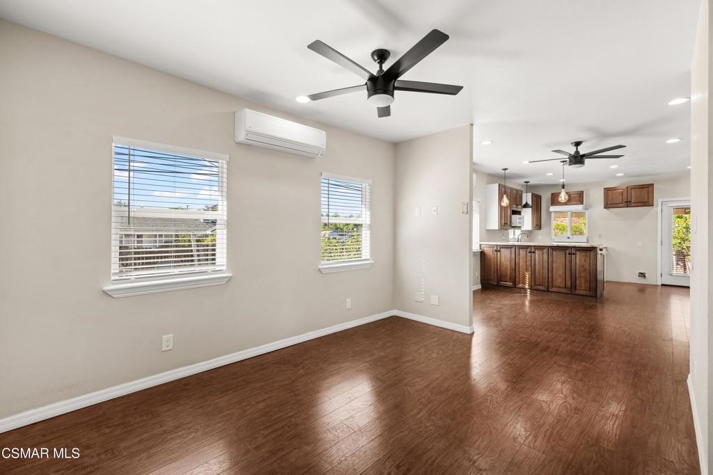 923 Pacific Avenue Property Photo 10