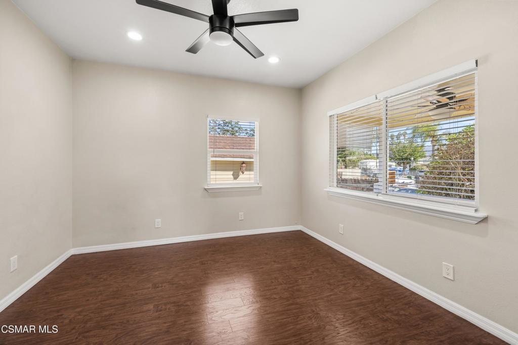 923 Pacific Avenue Property Photo 17