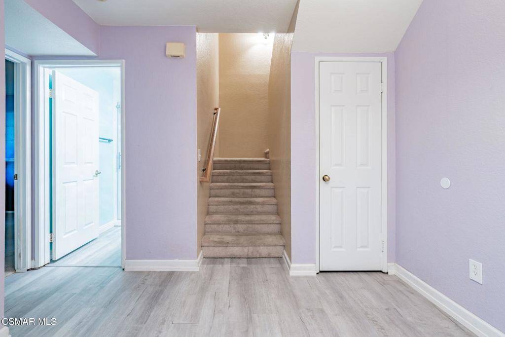 1043 Waltham Road E Property Photo 18