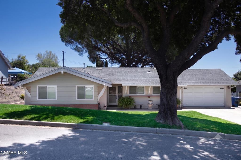 1456 Calle Morera Property Photo